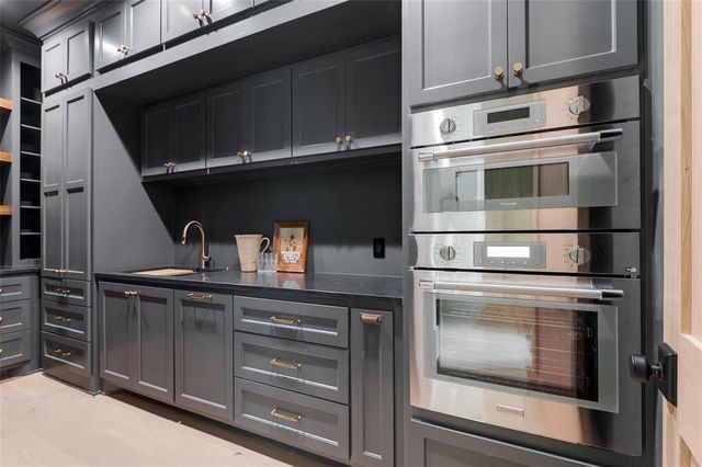 3005 Bee Hive Way, Jones, OK 73049