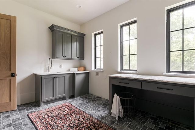 3005 Bee Hive Way, Jones, OK 73049