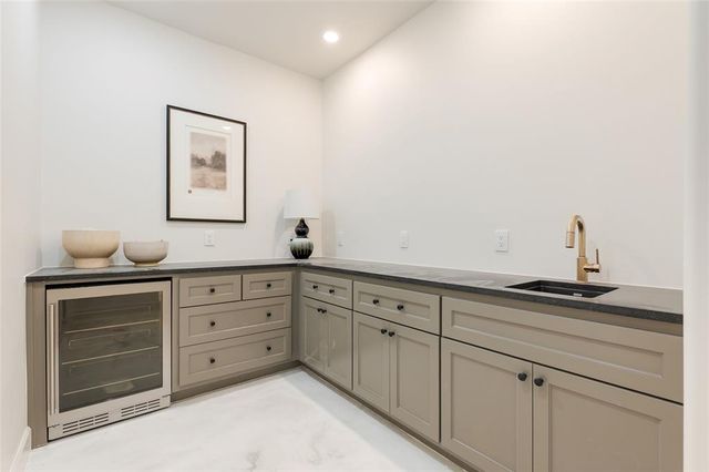 3005 Bee Hive Way, Jones, OK 73049