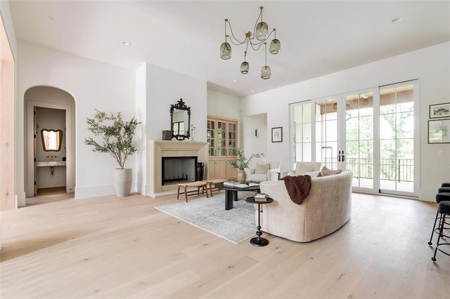 3005 Bee Hive Way, Jones, OK 73049