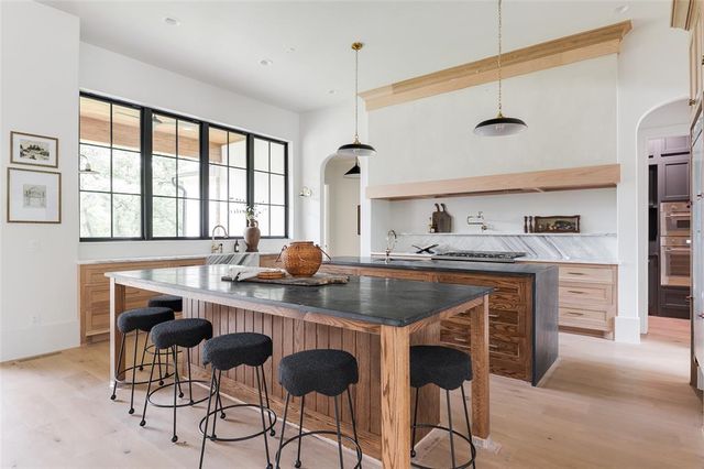 3005 Bee Hive Way, Jones, OK 73049