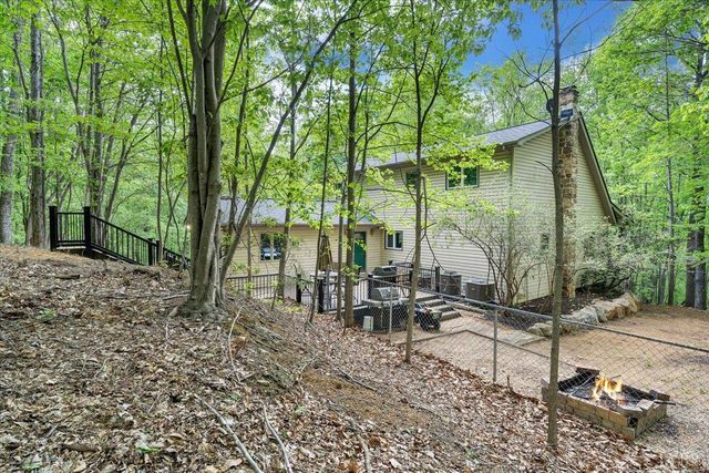 290 Silver Shadow, Hardy, VA 24101