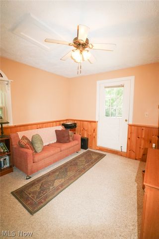 10556 E River Rd., Columbia Station, OH 44035
