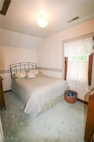 10556 E River Rd., Columbia Station, OH 44035