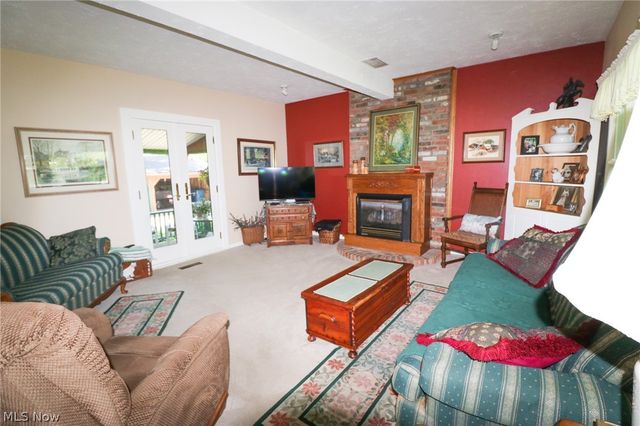 10556 E River Rd., Columbia Station, OH 44035