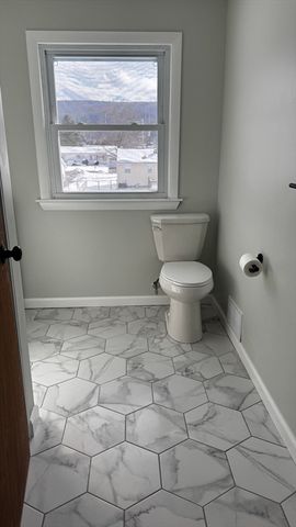 41 Imperial Ave, Pittsfield, MA 01201