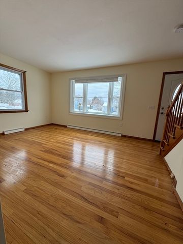 41 Imperial Ave, Pittsfield, MA 01201