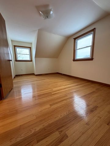 41 Imperial Ave, Pittsfield, MA 01201