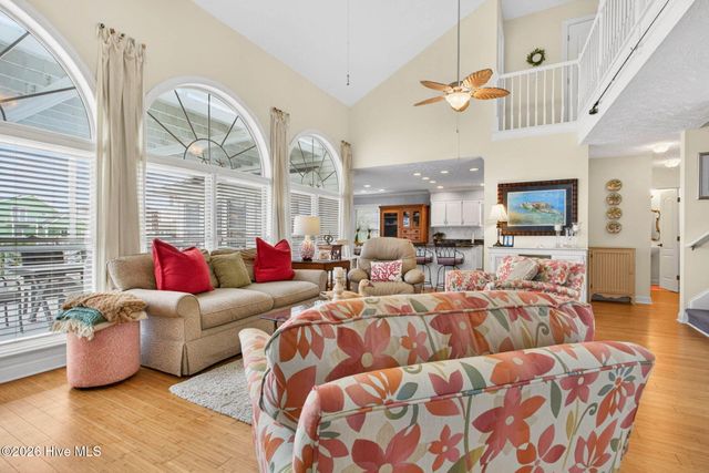 33 Raeford Street, Ocean Isle Beach, NC 28469