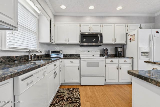 33 Raeford Street, Ocean Isle Beach, NC 28469