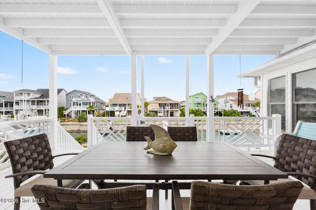 33 Raeford Street, Ocean Isle Beach, NC 28469