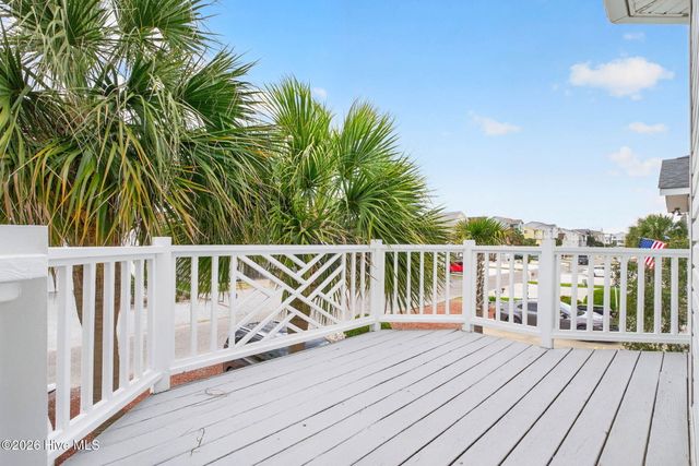 33 Raeford Street, Ocean Isle Beach, NC 28469