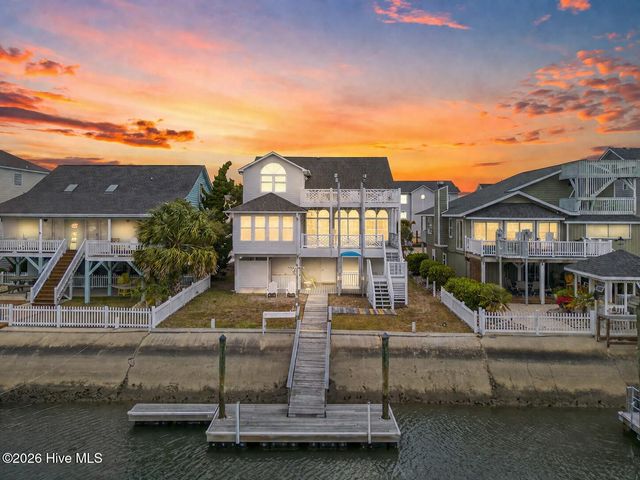 33 Raeford Street, Ocean Isle Beach, NC 28469