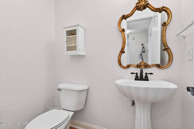 33 Raeford Street, Ocean Isle Beach, NC 28469