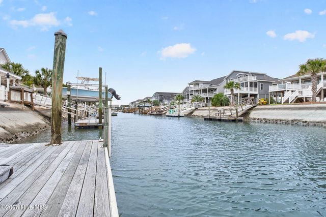 33 Raeford Street, Ocean Isle Beach, NC 28469