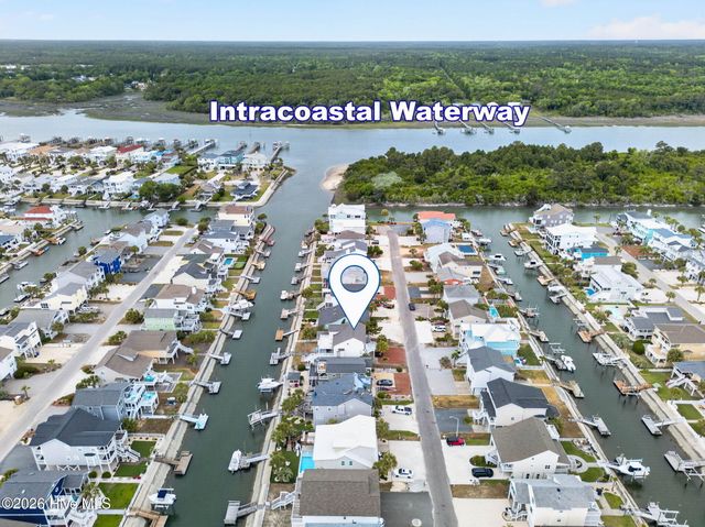 33 Raeford Street, Ocean Isle Beach, NC 28469