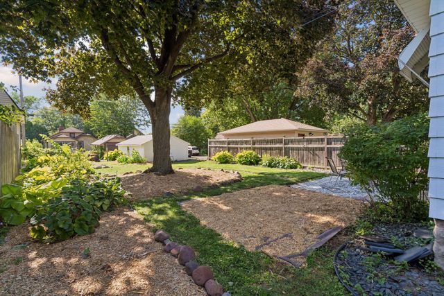 931 Ottawa Avenue, West Saint Paul, MN 55118