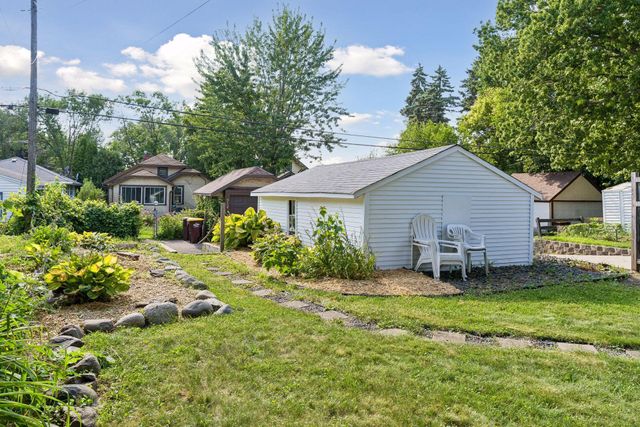 931 Ottawa Avenue, West Saint Paul, MN 55118