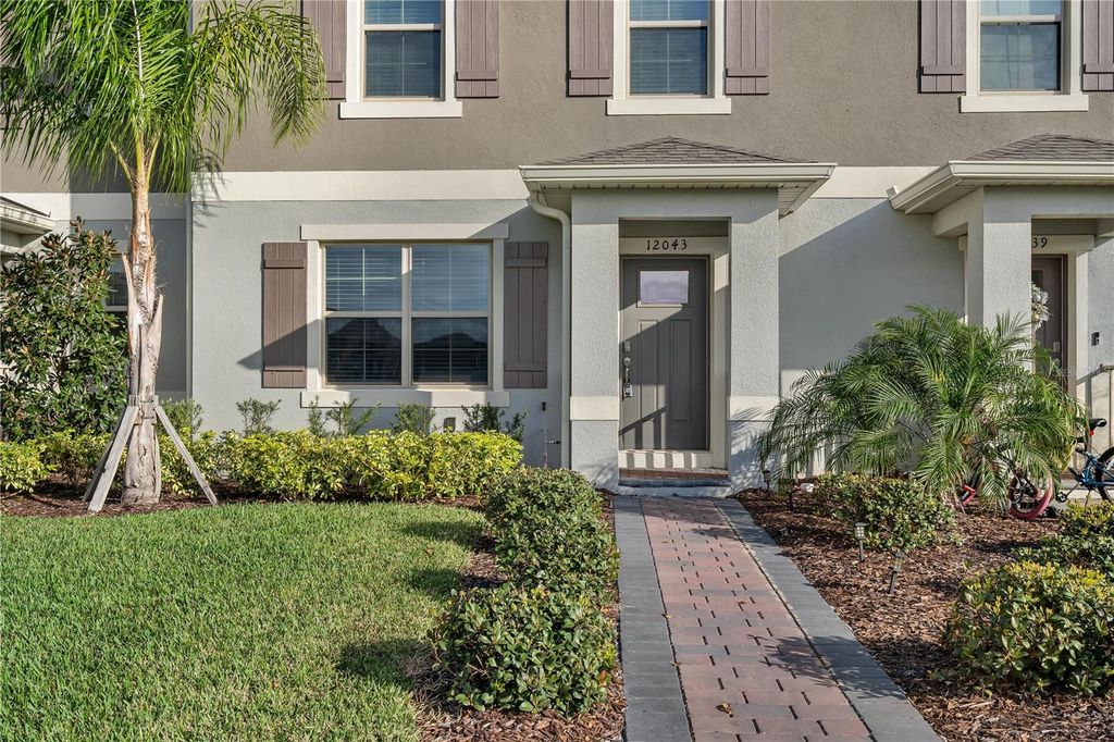 Image 12 of property listing at 12043 HOLYSTONE STREET, Winter Garden, FL 34787