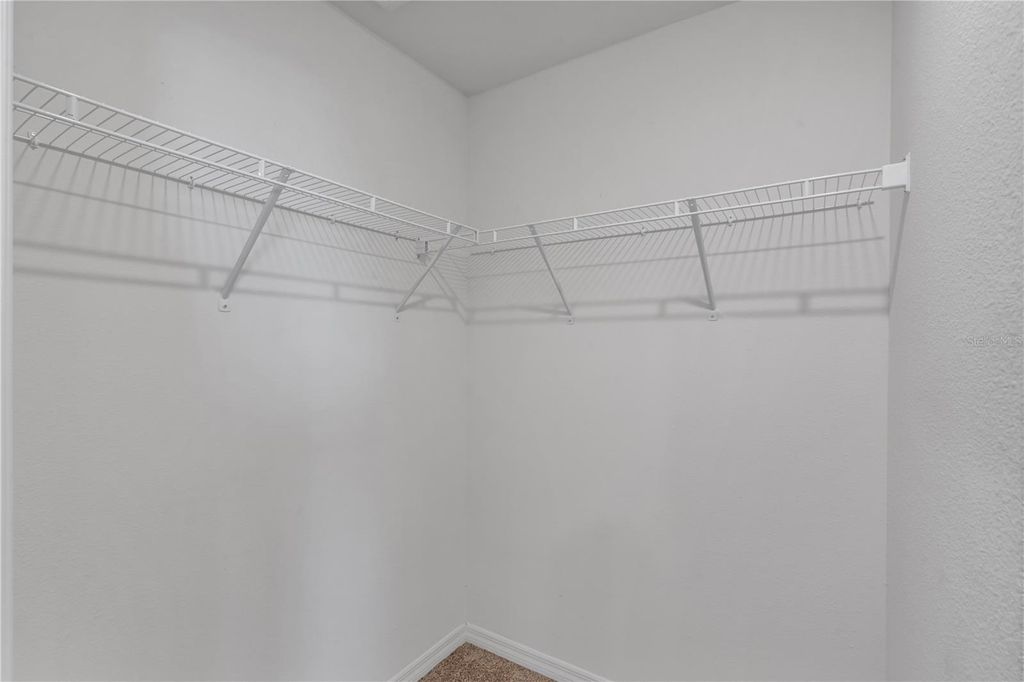 Image 30 of property listing at 12043 HOLYSTONE STREET, Winter Garden, FL 34787