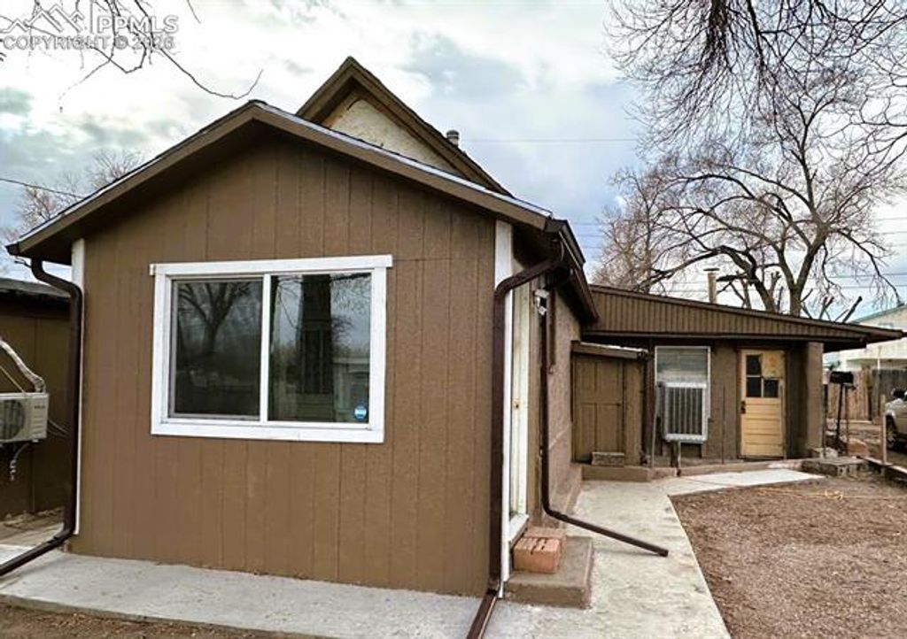 2011-2019 N Albany Avenue, Pueblo, CO 81003 — photo 2