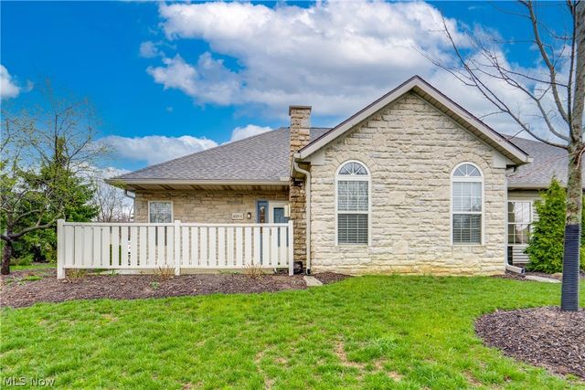 4201 Tannybrooke Lane NW 4C, Canton, OH 44718