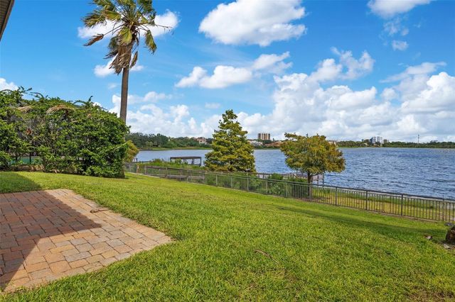8331 VIA ROSA, Orlando, FL 32836