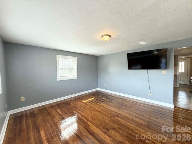 2742 Hwy 268 Highway, Lenoir, NC 28645