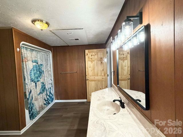 2742 Hwy 268 Highway, Lenoir, NC 28645