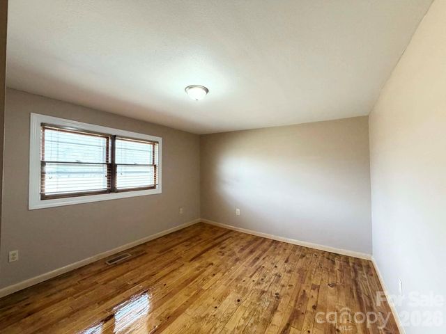 2742 Hwy 268 Highway, Lenoir, NC 28645