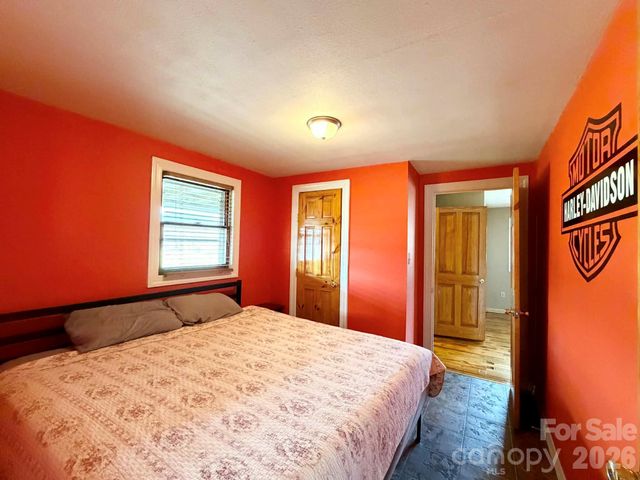 2742 Hwy 268 Highway, Lenoir, NC 28645