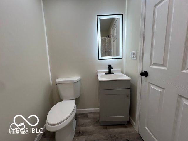 422-424 Villa Avenue, Indianapolis, IN 46201