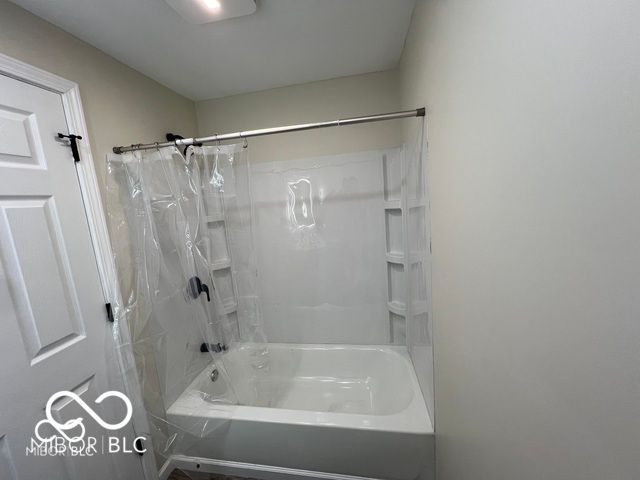 422-424 Villa Avenue, Indianapolis, IN 46201