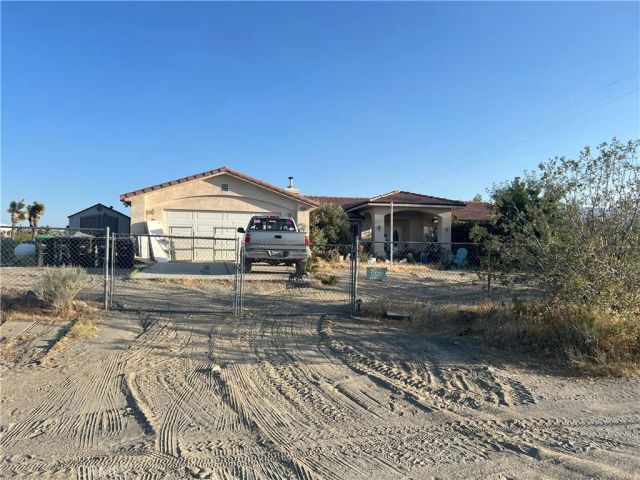 2825 Del Rosa Road, Phelan, CA 92371