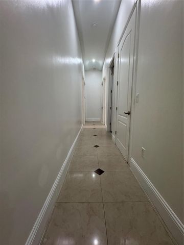 5981 SW 37th Terrace, Fort Lauderdale, FL 33312