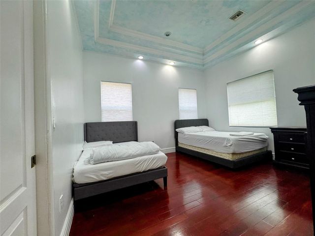 5981 SW 37th Terrace, Fort Lauderdale, FL 33312