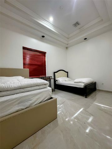 5981 SW 37th Terrace, Fort Lauderdale, FL 33312