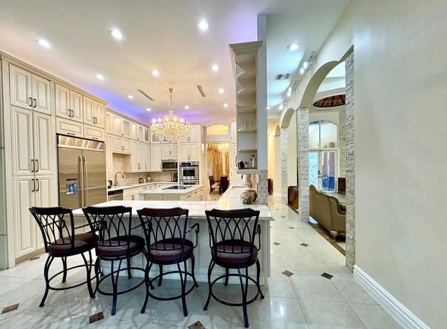 5981 SW 37th Terrace, Fort Lauderdale, FL 33312