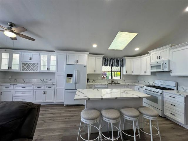 2230 Lake Park 188, San Jacinto, CA 92583