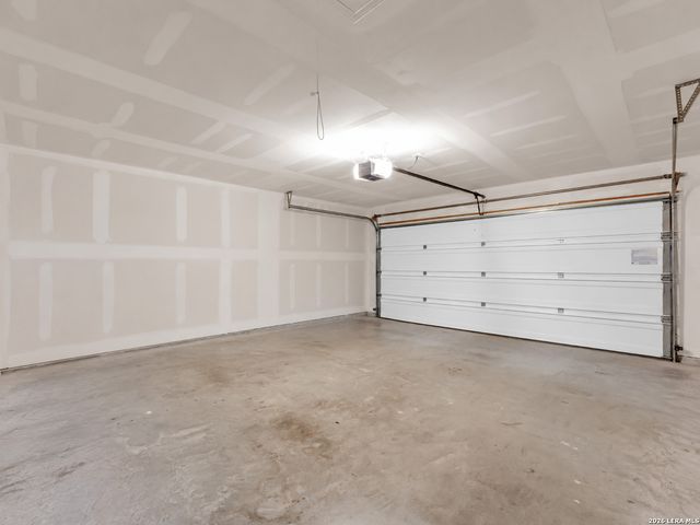 2828 Rosefinch, New Braunfels, TX 78130