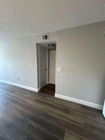 1401 Village Boulevard 923, West Palm Beach, FL 33409