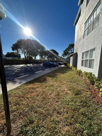1401 Village Boulevard 923, West Palm Beach, FL 33409