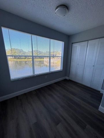 1401 Village Boulevard 923, West Palm Beach, FL 33409