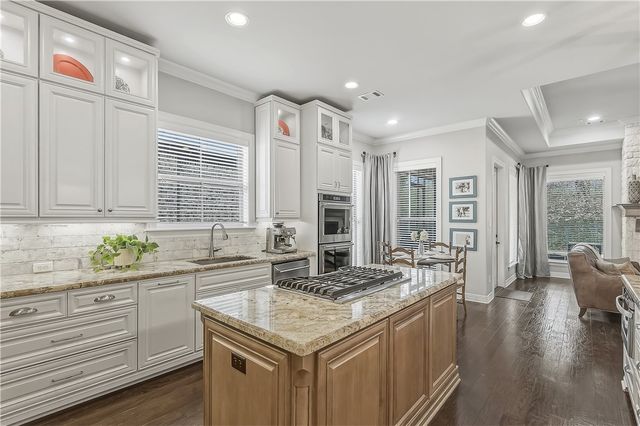 2916 Boxelder Drive, Bryan, TX 77807