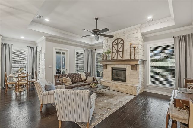 2916 Boxelder Drive, Bryan, TX 77807