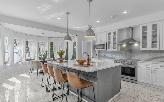 118 Sleepy Point WAY, Suffolk, VA 23435