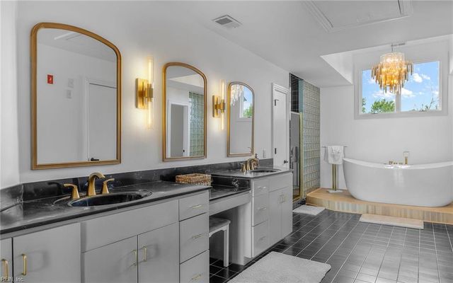 118 Sleepy Point WAY, Suffolk, VA 23435