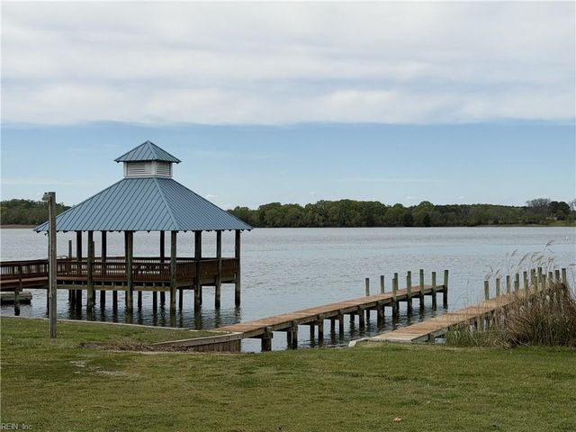 118 Sleepy Point WAY, Suffolk, VA 23435