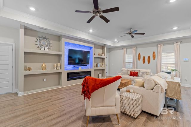 10831 Winning Colors Trail, Daphne, AL 36526