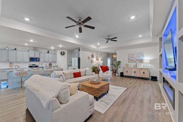 10831 Winning Colors Trail, Daphne, AL 36526